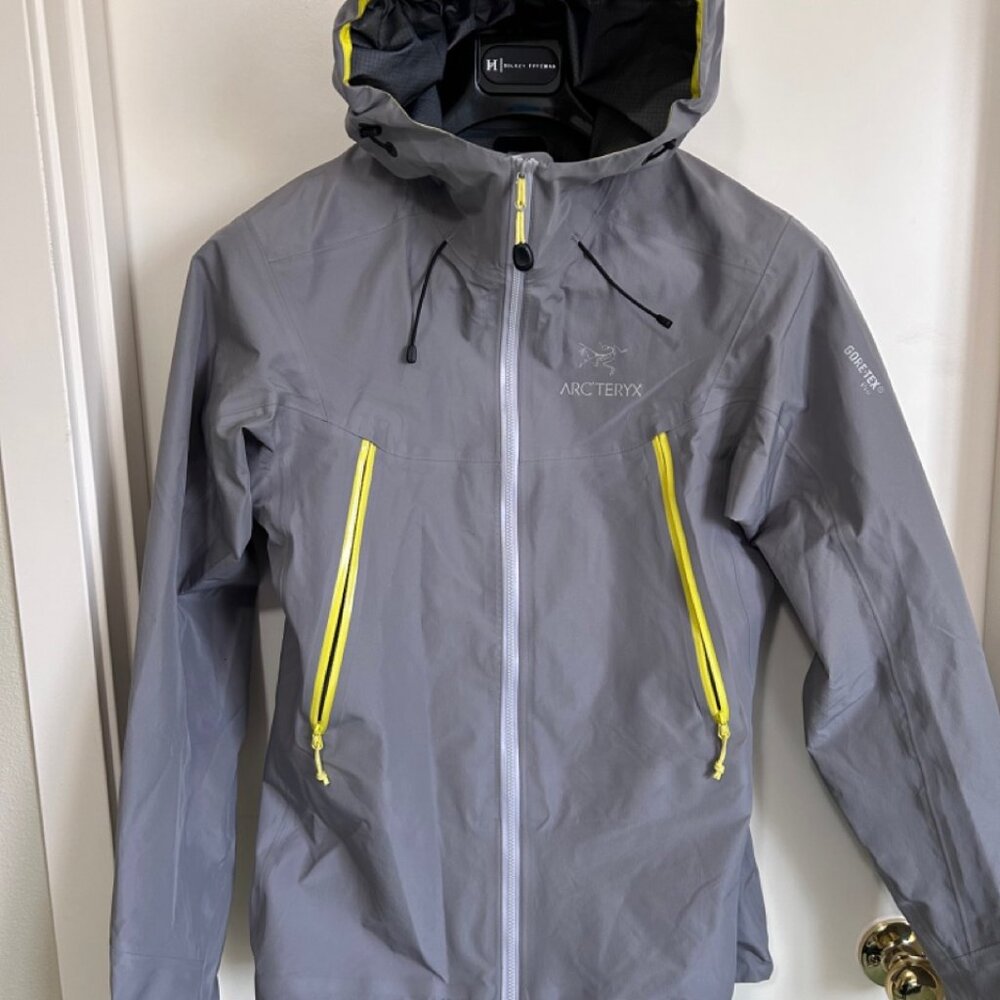 ARC’TERYX Beta LT Goretex PRO Jacket - Grey Womens Large